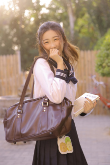 涩里番
